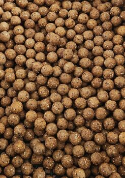 Eat me Baits 3 x kilo Freezer bait Monster Crab 18mm Boilies