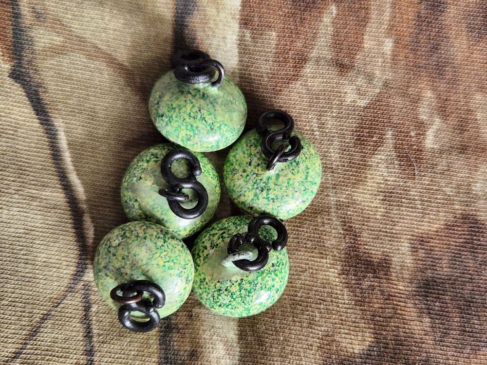 New Product; 5 x Carpysteve Weed/Sand 1.1oz Saucer Backleads