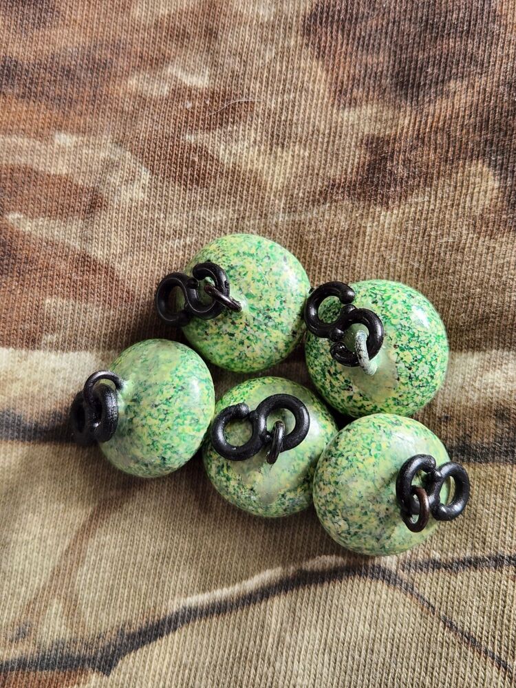 ew Product; 5 x Carpysteve Weed Green Camo 1oz Saucer Backleads