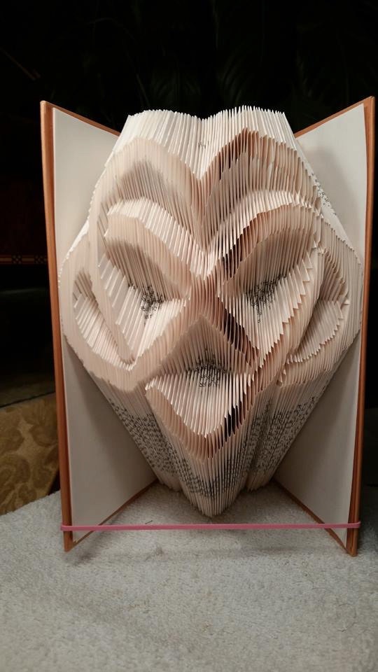 Book Folding Pattern Infinity Heart' (343 Folds)