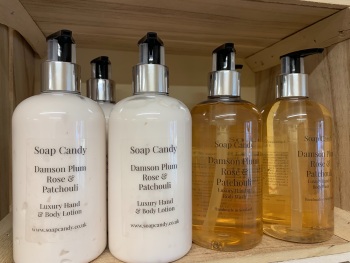 Damson Plum, Rose and Patchouli Hand & Body Lotion