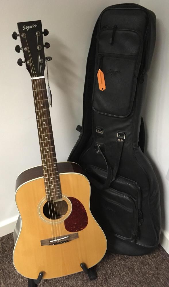 Segovia D200 Acoustic Guitar