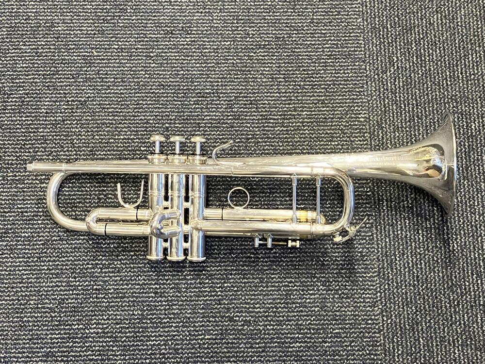 Bach 'Stradivarius' 37 Bb Trumpet - Silver Plate