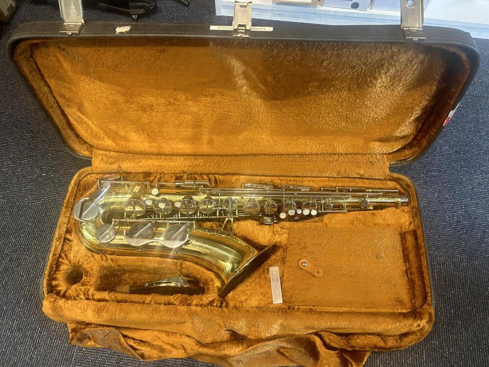 Corton Tenor Saxophone (pre-owned)