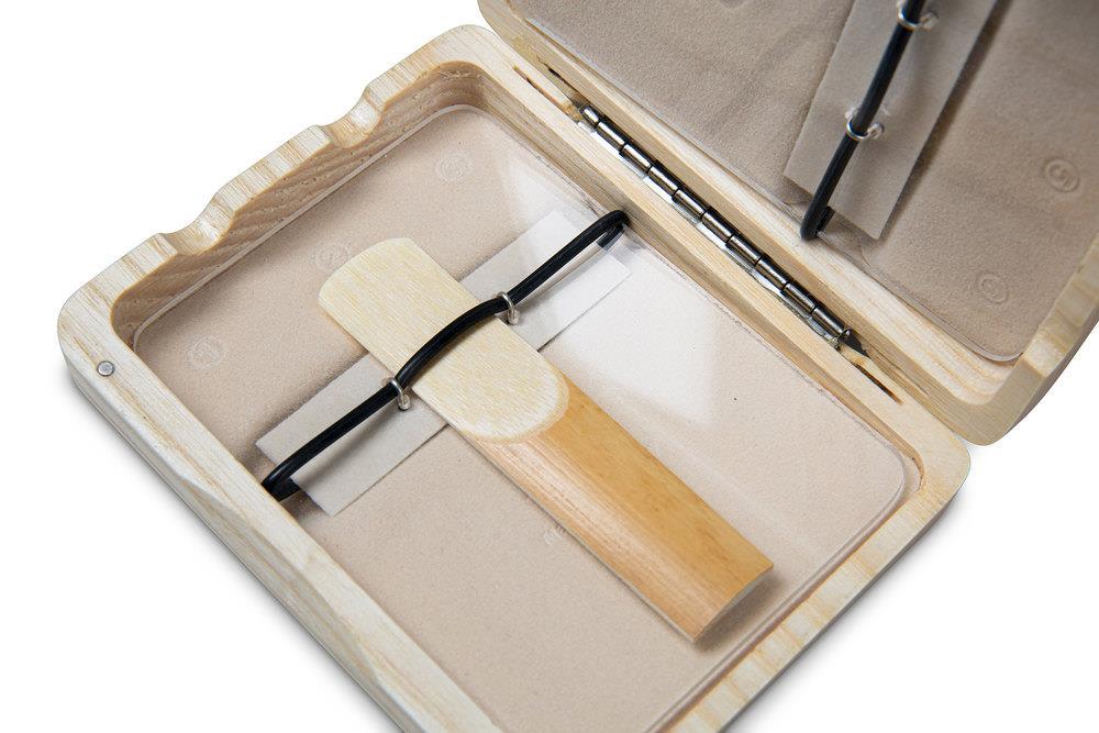 Gewa Case for Alto Sax Reeds - Natural Wood