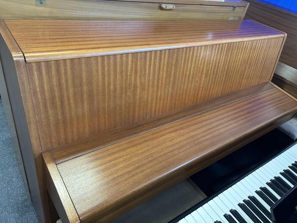 Fuchs & Mohr Upright Piano