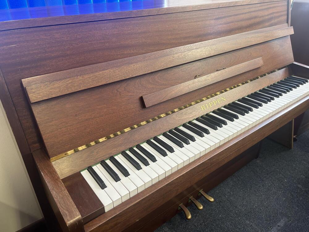 Rippen Cantabile Upright Piano