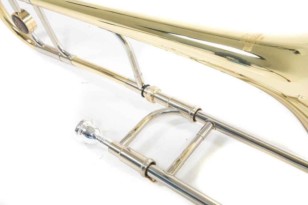 Roy Benson Bb/F Trombone TT-242 - 13.89 mm Bore