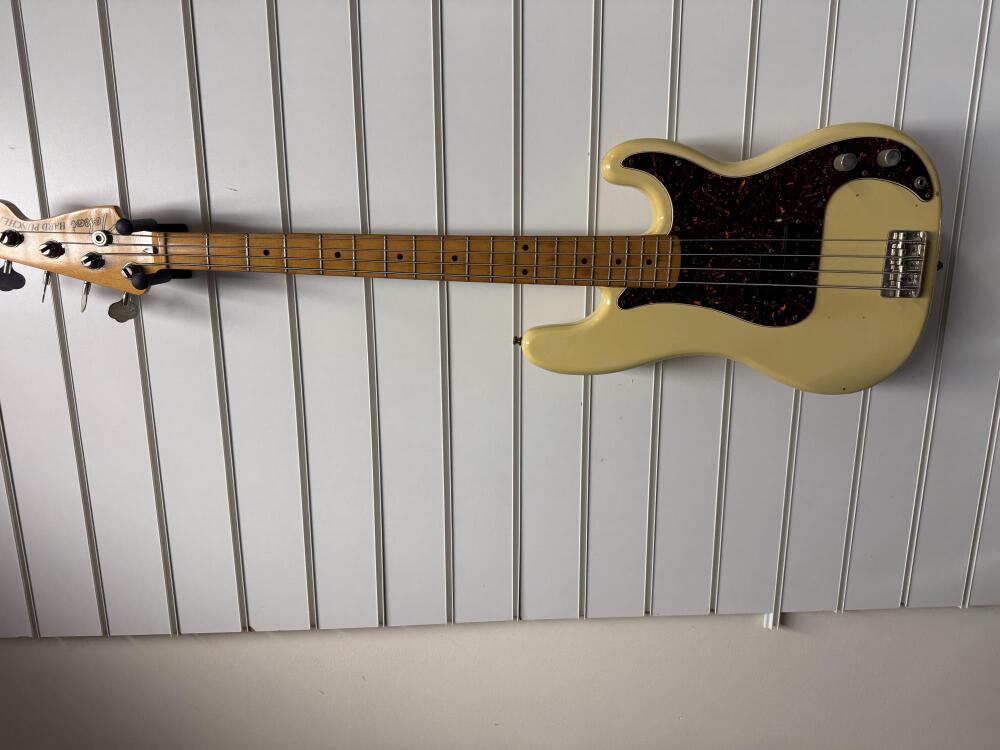 Tokai Hard Puncher Bass Guitar - Cream