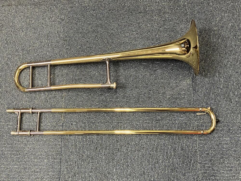 YSL851