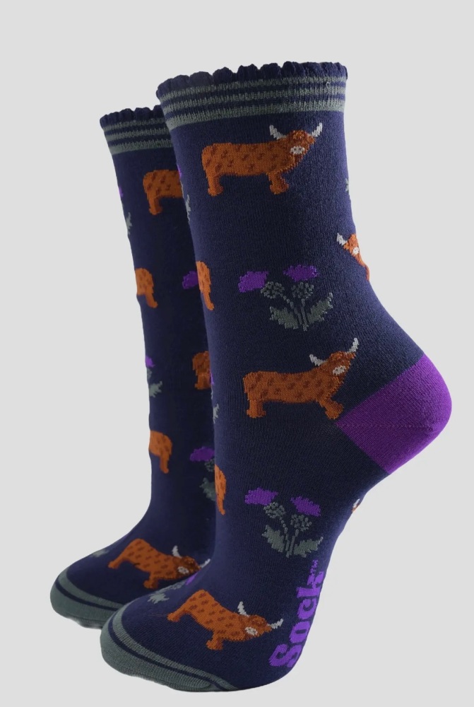 Ladies Navy/Purple Highland Cow Bamboo Socks