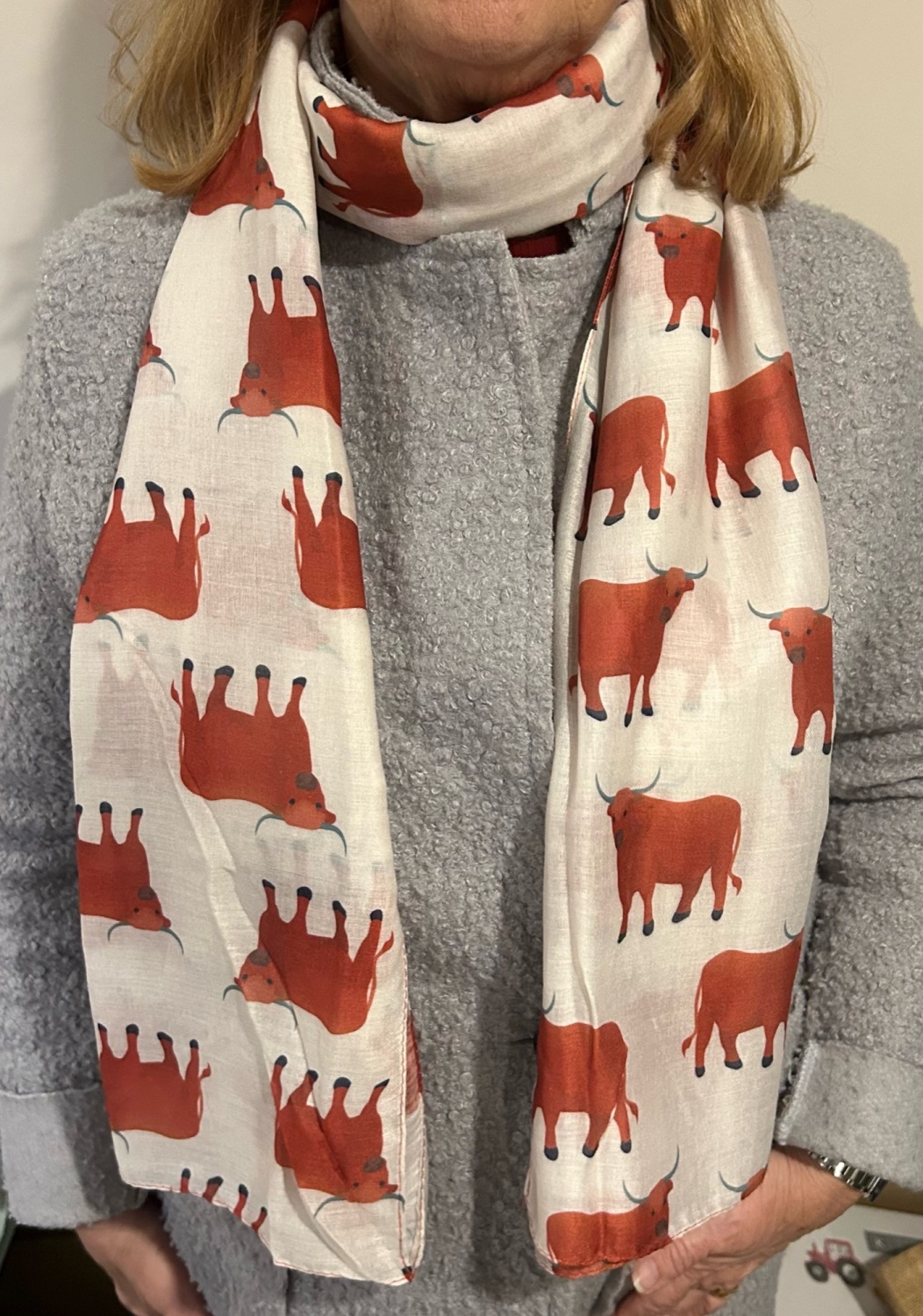 Highland Cow Scarf- Cream