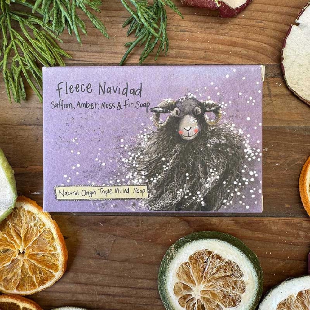 Fleece Navidad-Saffron, Amber, Moss and Fir Soap