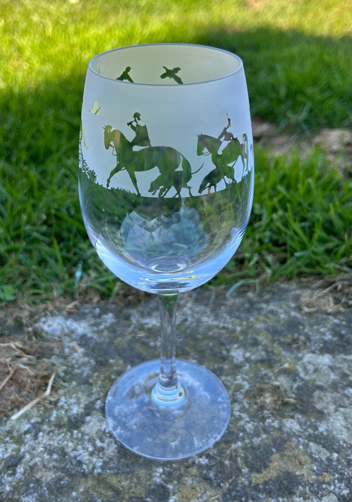 Hunting Wine Glass