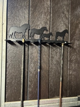 Ponies Whip Rack