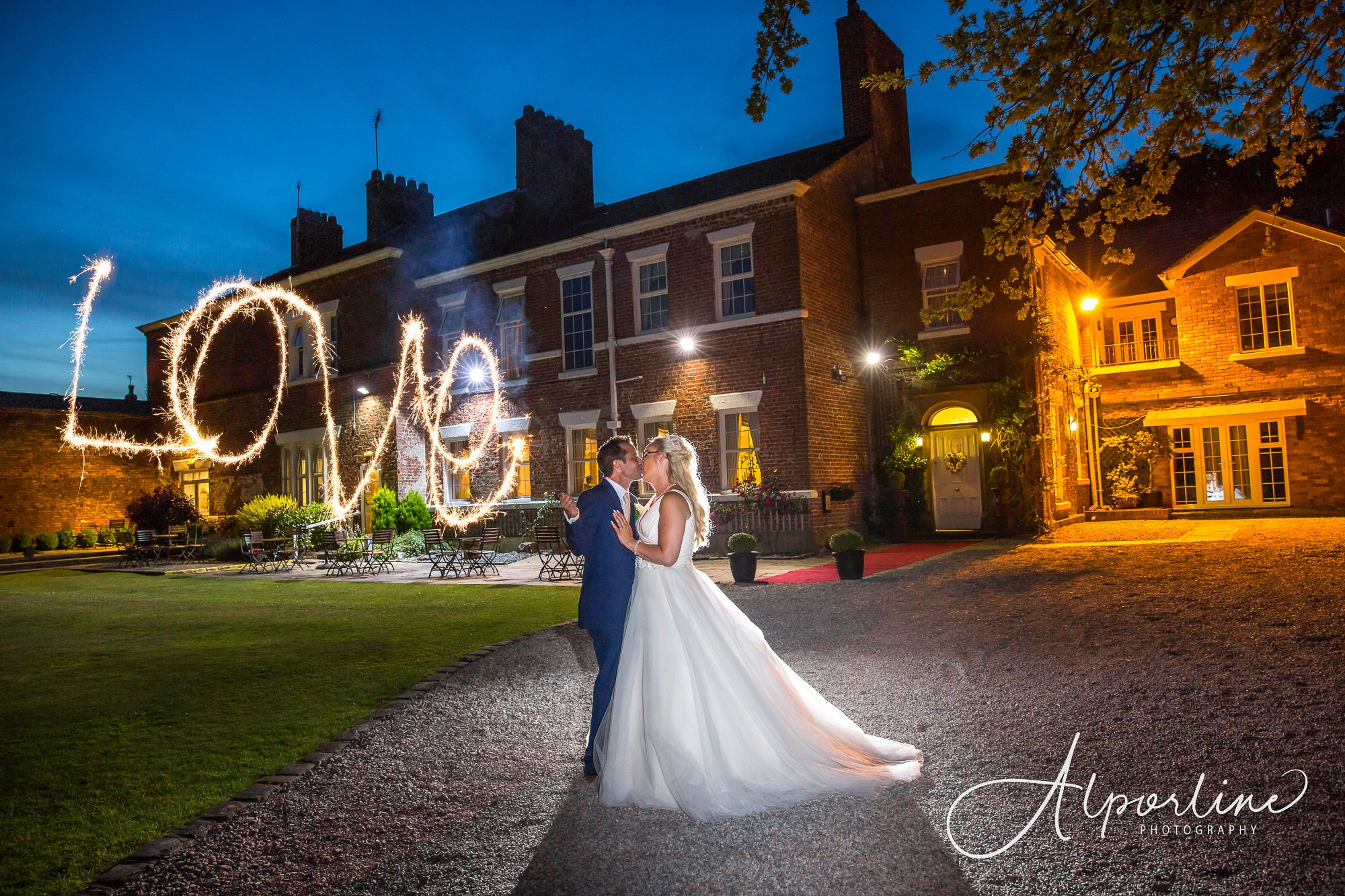 Singleton-lodge-wedding-photograph-fylde-wedding-photographer.jpg