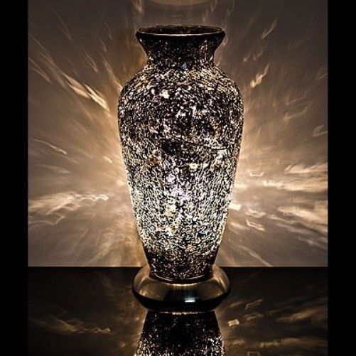 Black Mosaic Vase Lamp