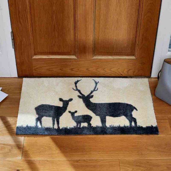Machine Washable Deer Family Doormat 