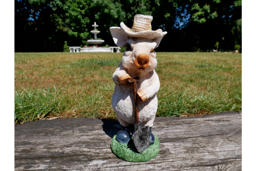Quirky Pig With Spade Lawn Ornament
