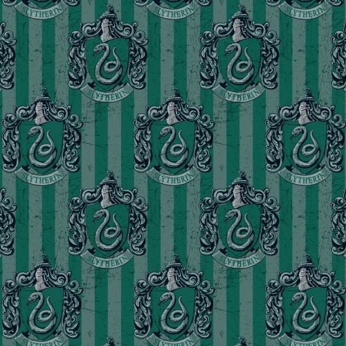 Harry Potter Hogwarts Slytherin House Crest Lion Magical Wizard Witch Digit