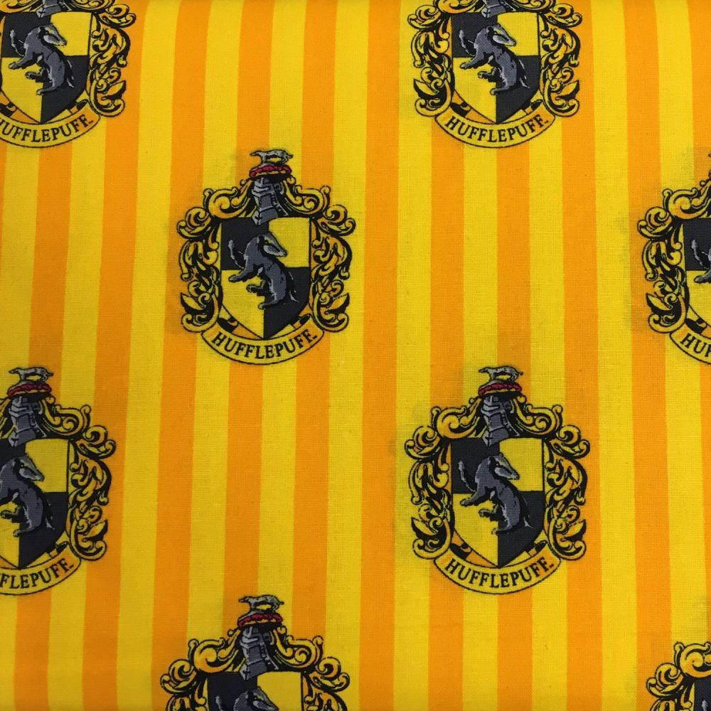 Harry Potter Hogwarts Hufflepuff House Crest Badger Magical Wizard Witch Co