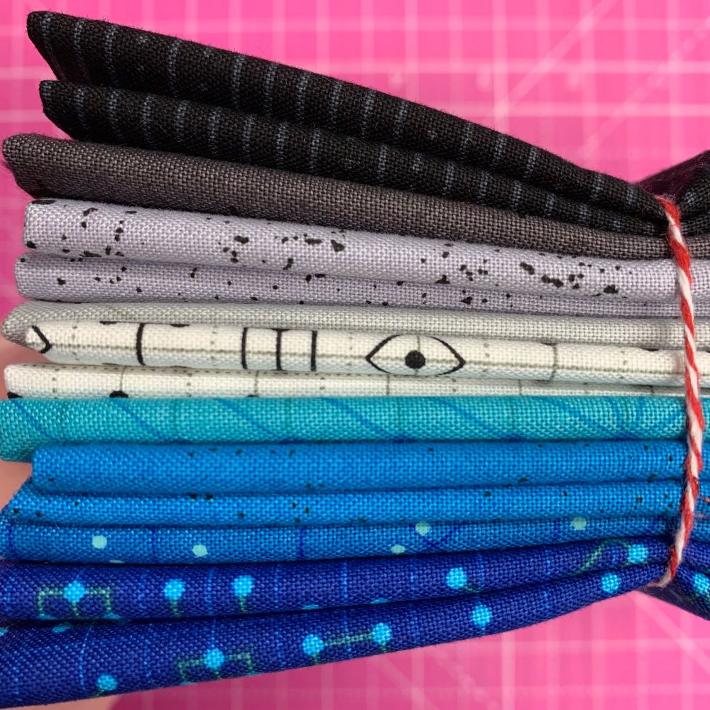 Giucy Giuce Quantum Redux Wind Blue Grey Black 9 Fat Quarter Bundle Cotton