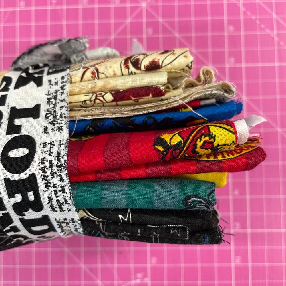 DESTASH Harry Potter Stash Starter Bundle Cotton Fabric Stash Stack (Newsp