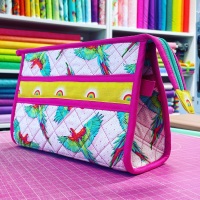PRE-ORDER LJ Bag Makers Club - By Annie Open Wide 2.0 Individual Pouch Kit - Tula Pink Macaw Ya Later FREE UK SHIPPING