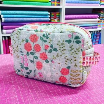 LJ Bag Makers Club - By Annie Easy Does It Individual Pouch Kit - Citrus and Mint New Dawn FREE UK SHIPPING