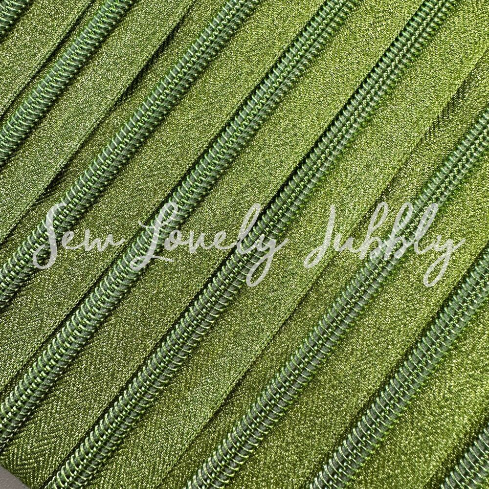 Sew Lovely Jubbly Green Glitter #5 Nylon Coil Striped Zipper with Green Met