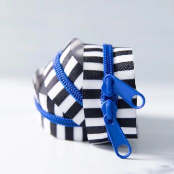 30" #5 Double Slide Handbag Zipper - Black and White Striped - Blue Ribbon