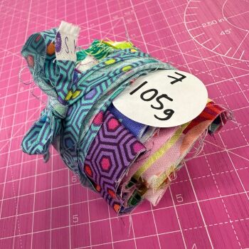 Tula Pink Strip Scrap Roll - 7 - 105g