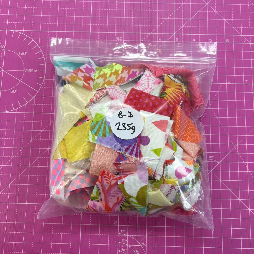 Tula Pink Narrow Strip Scrap Bag D 220g Stash Starter - Warm