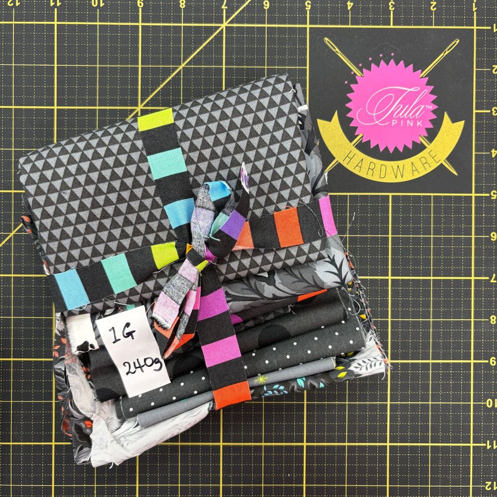Tula Pink Scrap Pack 1G 240g Stash Starter - GRAYWORK