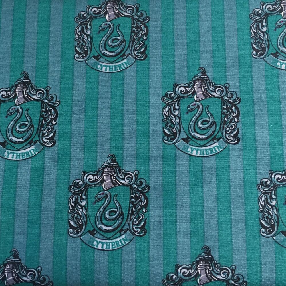 FLAWED DESTASH 1m Harry Potter Slytherin House Badge Cotton Fabric