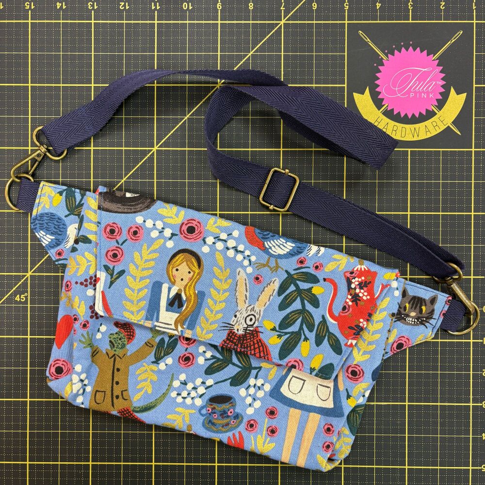 PRE-ORDER MARCH 2026 LJ Bag Makers Club 2.0 - Noodlehead Haralson Belt Bag - Rifle Paper Co Alice Canvas FREE UK SHIPPING