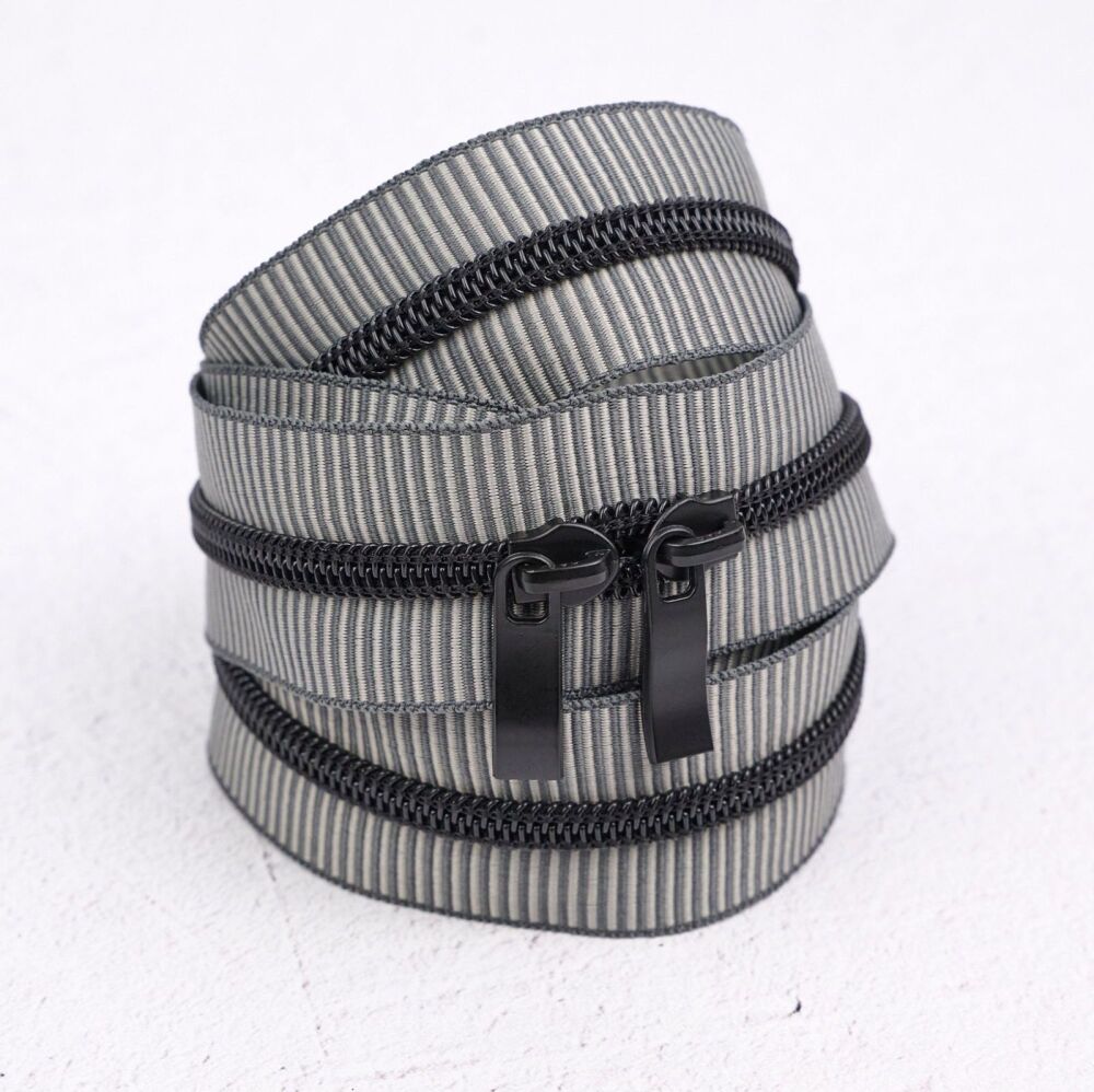 Renaissance Ribbons #5 Handbag Zipper - Zebra 1000 - 3 Size Options