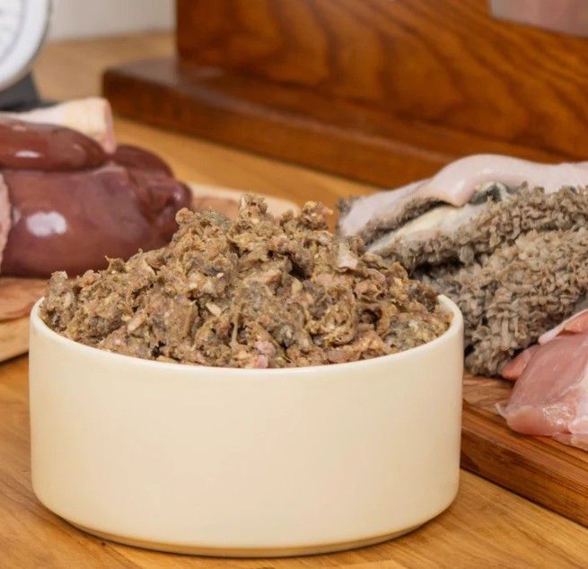 The Dogs Butcher Ox Tripe with Chicken Raw Mince 80:10:10 (1kg)