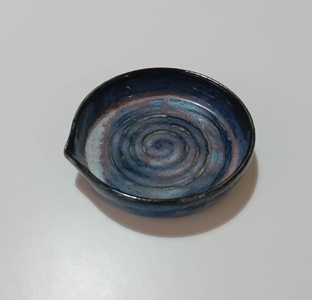 Spoon rest - Black reactive glaze