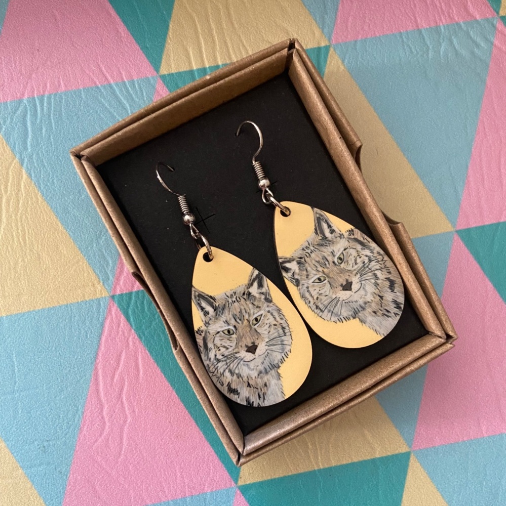 Canadian Lynx Earrings - Yellow