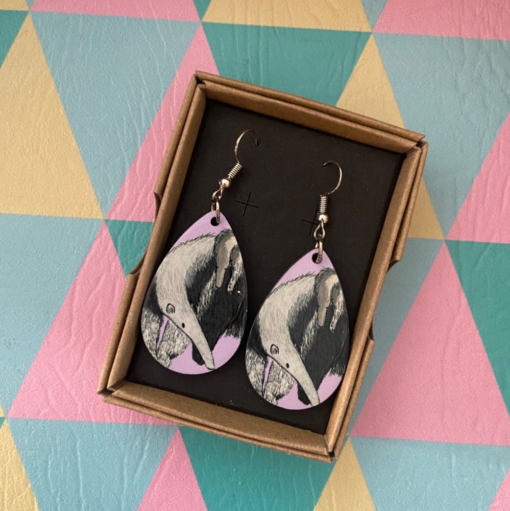 Giant Anteater Earrings - Purple