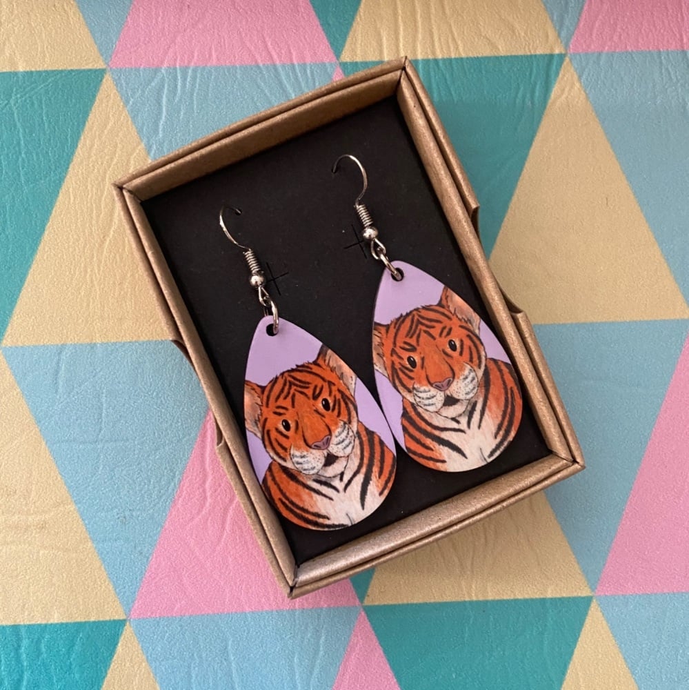 Tiger Cub Earrings - Purple