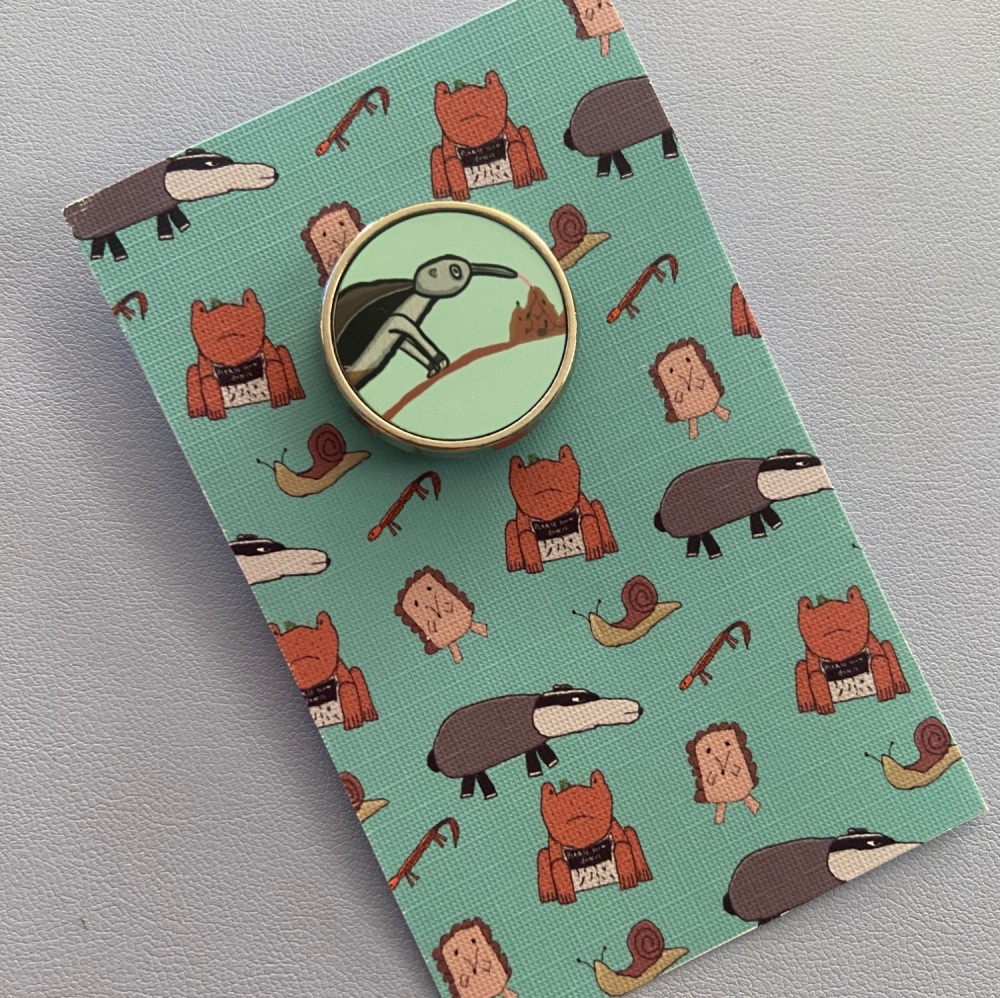 Dexter’s Anteater Pin Badge (close up)
