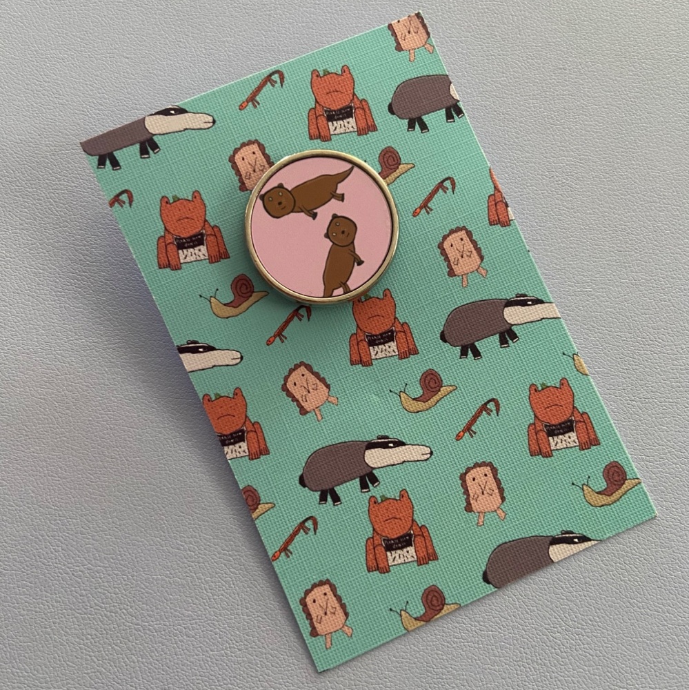 Dexter’s ‘Pair of Otters’ Pin Badge