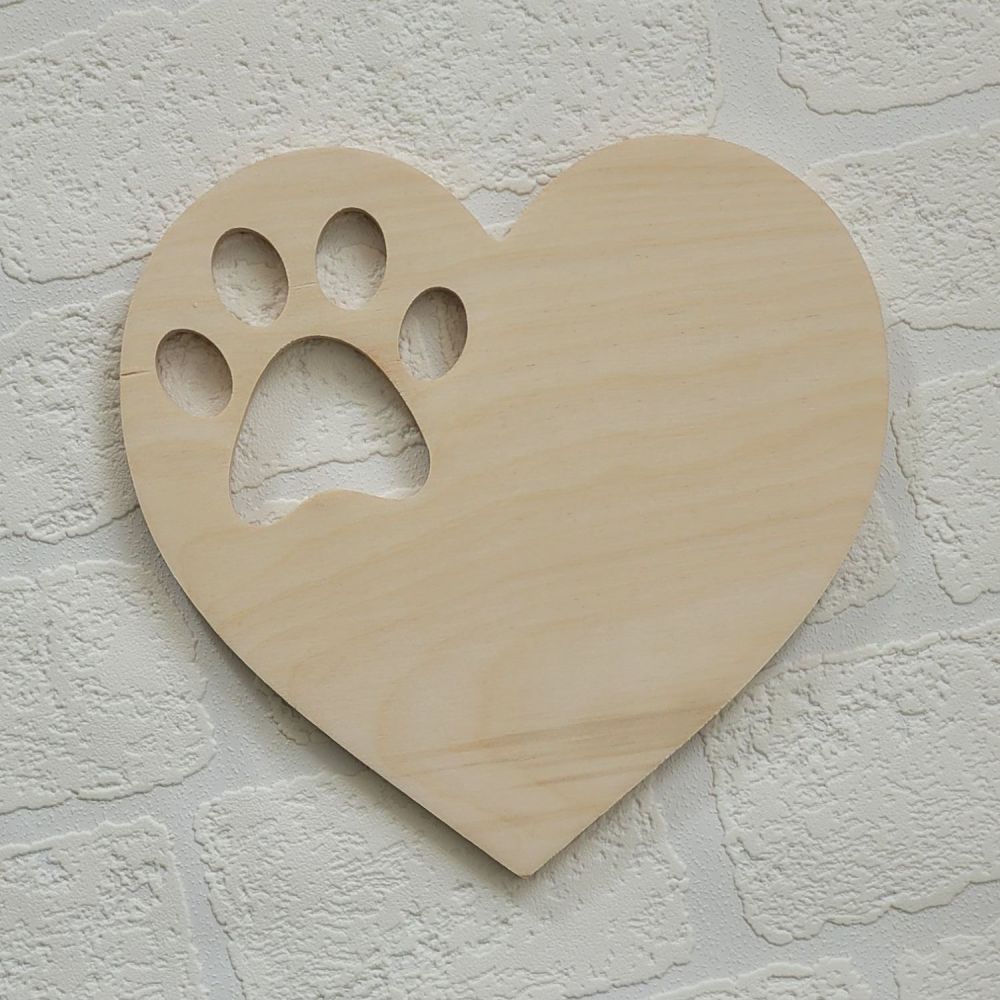 9mm ply Cut out Pawprint Heart