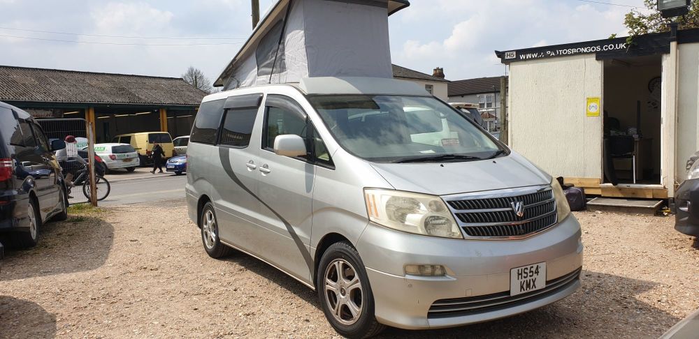 TOYOTA ALPHARD 4 BERTH CAMPERVAN WITH REAR CONVERSION & POP-UP ROOF