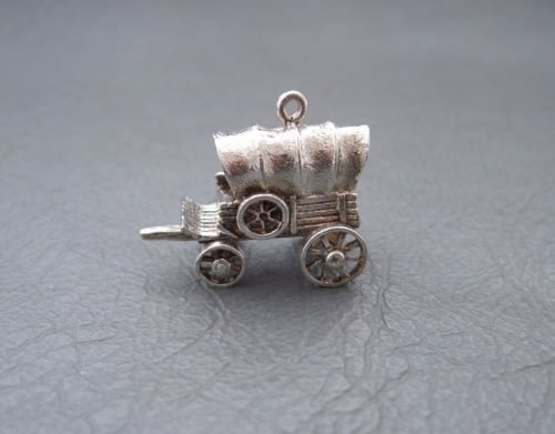 Vintage silver bracelet charm / pendant; wagon