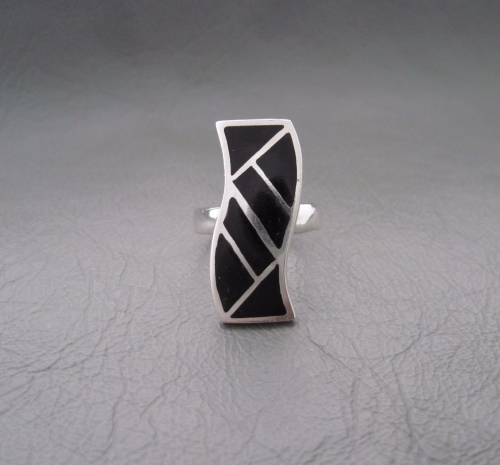 Sterling silver ring; love wave with black onyx inlay
