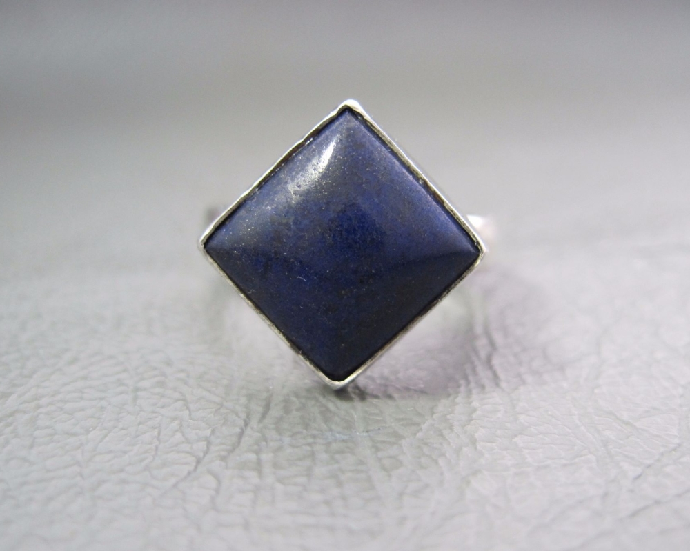 Chunky sterling silver & lapis ring