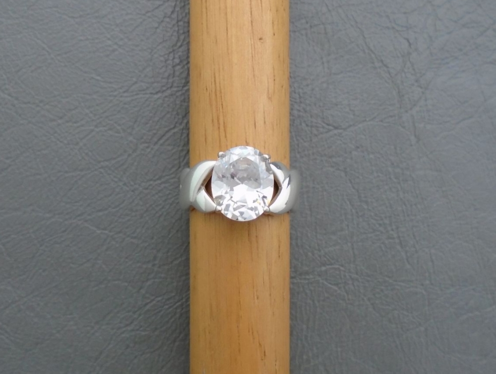 Chunky sterling silver oval solitaire ring